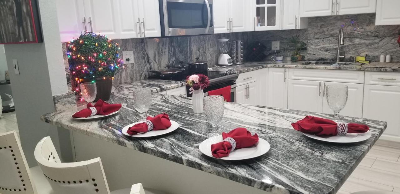 הוילה טאמפה Mary'S Luxury House מראה חיצוני תמונה