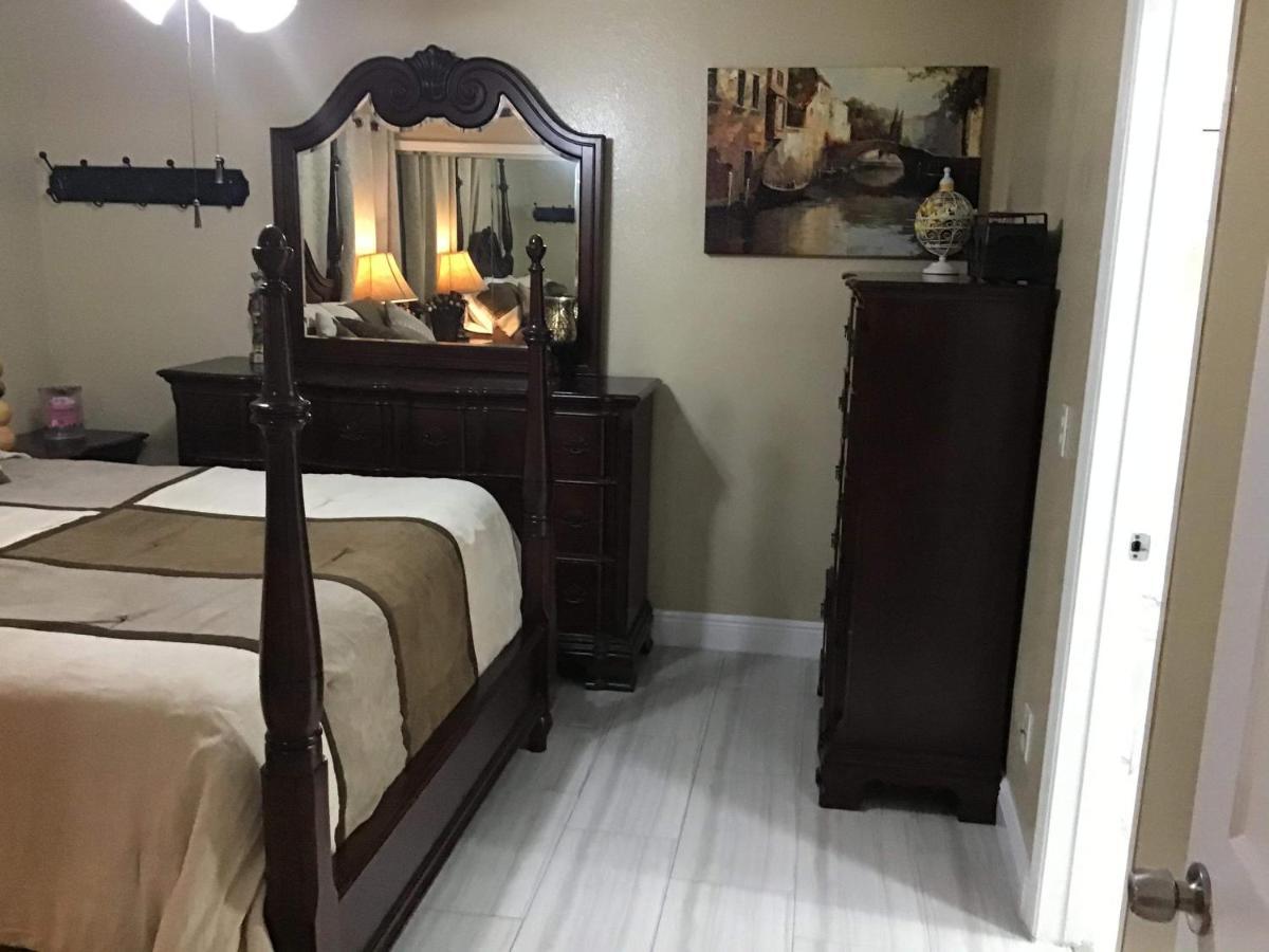 הוילה טאמפה Mary'S Luxury House מראה חיצוני תמונה