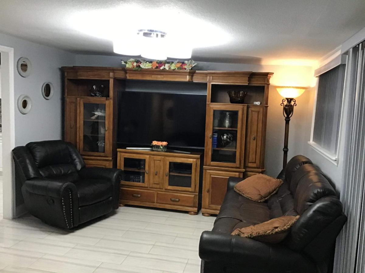 הוילה טאמפה Mary'S Luxury House מראה חיצוני תמונה
