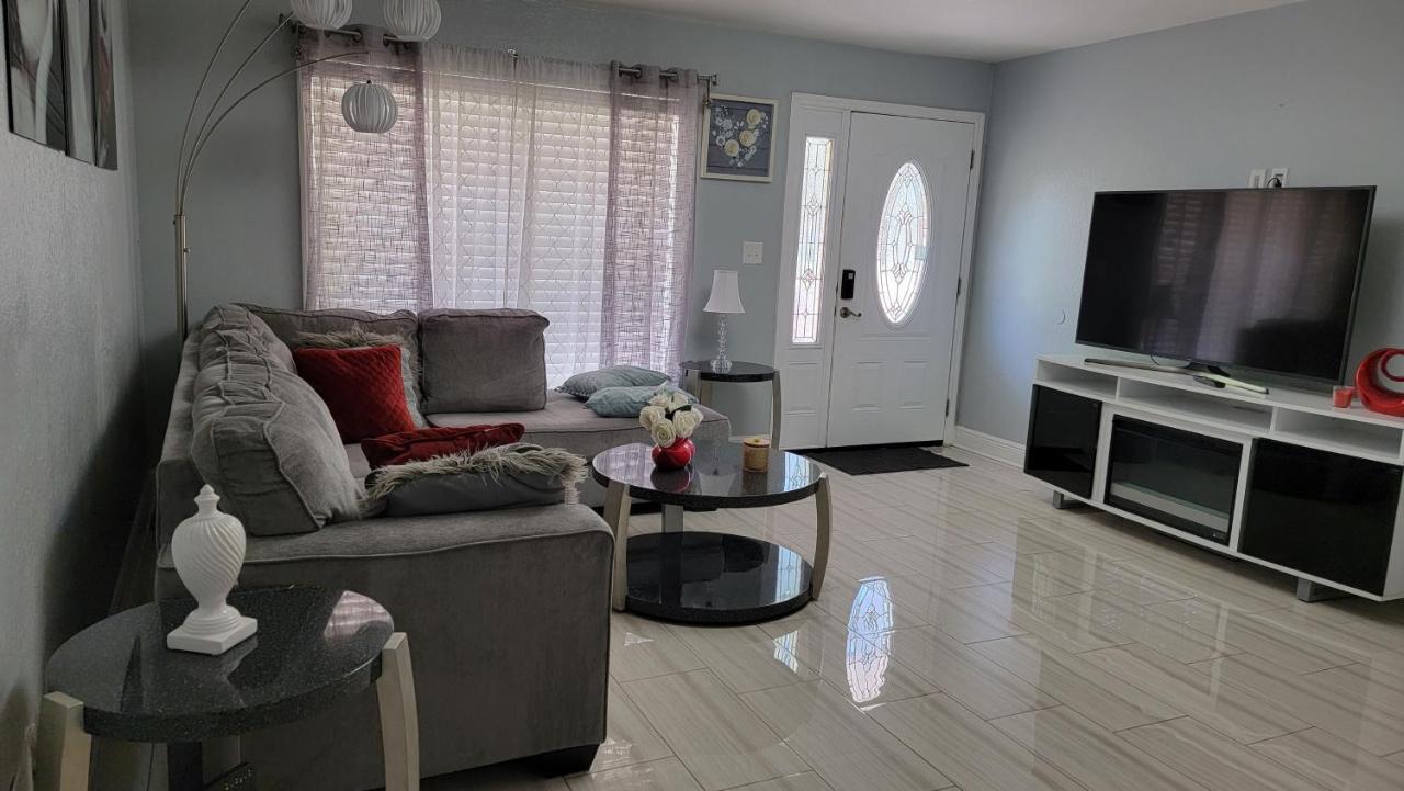 הוילה טאמפה Mary'S Luxury House מראה חיצוני תמונה